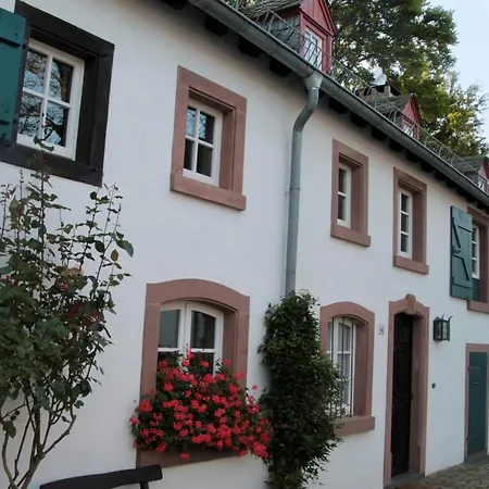 Gästezimmer Gier Bed & Breakfast Dahlem (Euskirchen)
