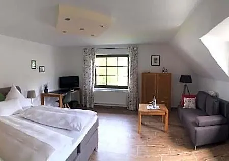 Gaestezimmer Gier 3* Dahlem (Euskirchen)