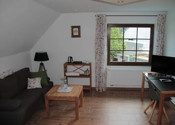 Bed and breakfast Gaestezimmer Gier