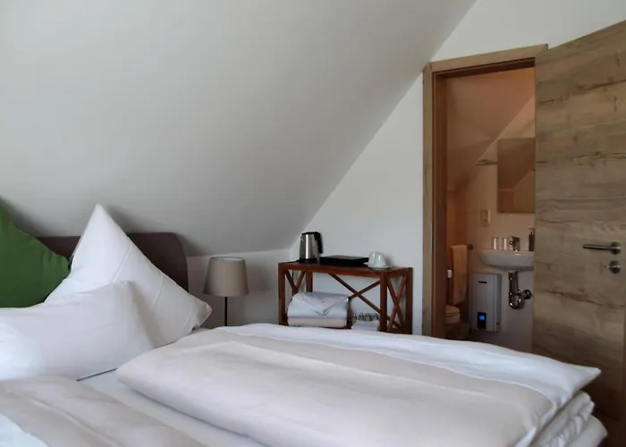 Gaestezimmer Gier Bed & Breakfast 3*